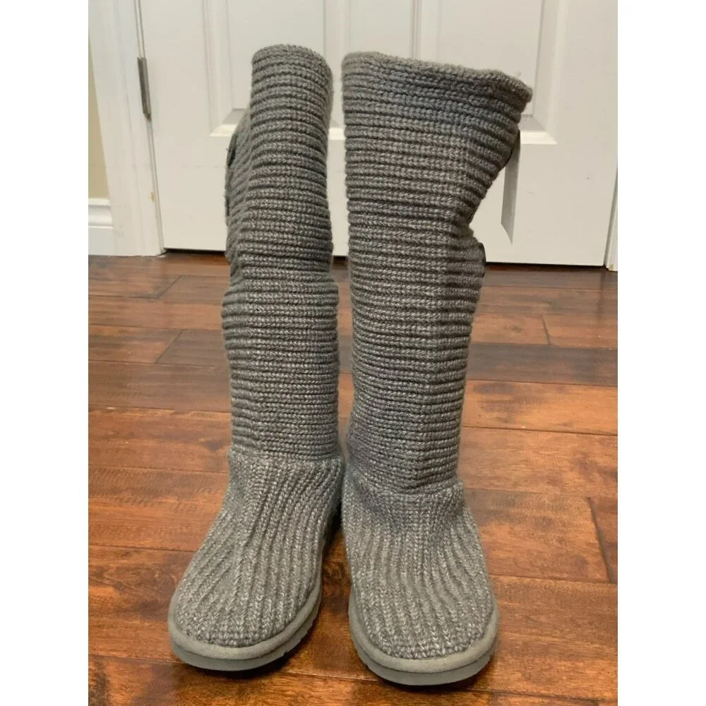Ugg Australia Gray Classic Cardy Knee High | Fold Over Boots W/ Buttons, Size 9